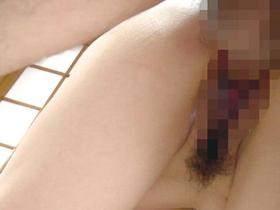 熟れた女の熟れた敏感デカ乳首　フル勃起したボテ乳首を吸う、噛む、舐める、弄びイカす　7　サンプル画像06